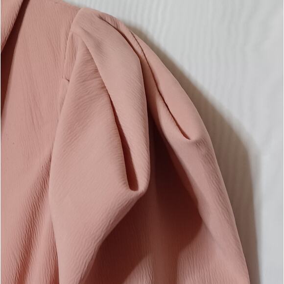 ASOS Women's Pink Pleated Cowl Neck Long Sleeve Top. 8 - Picture 7 of 12